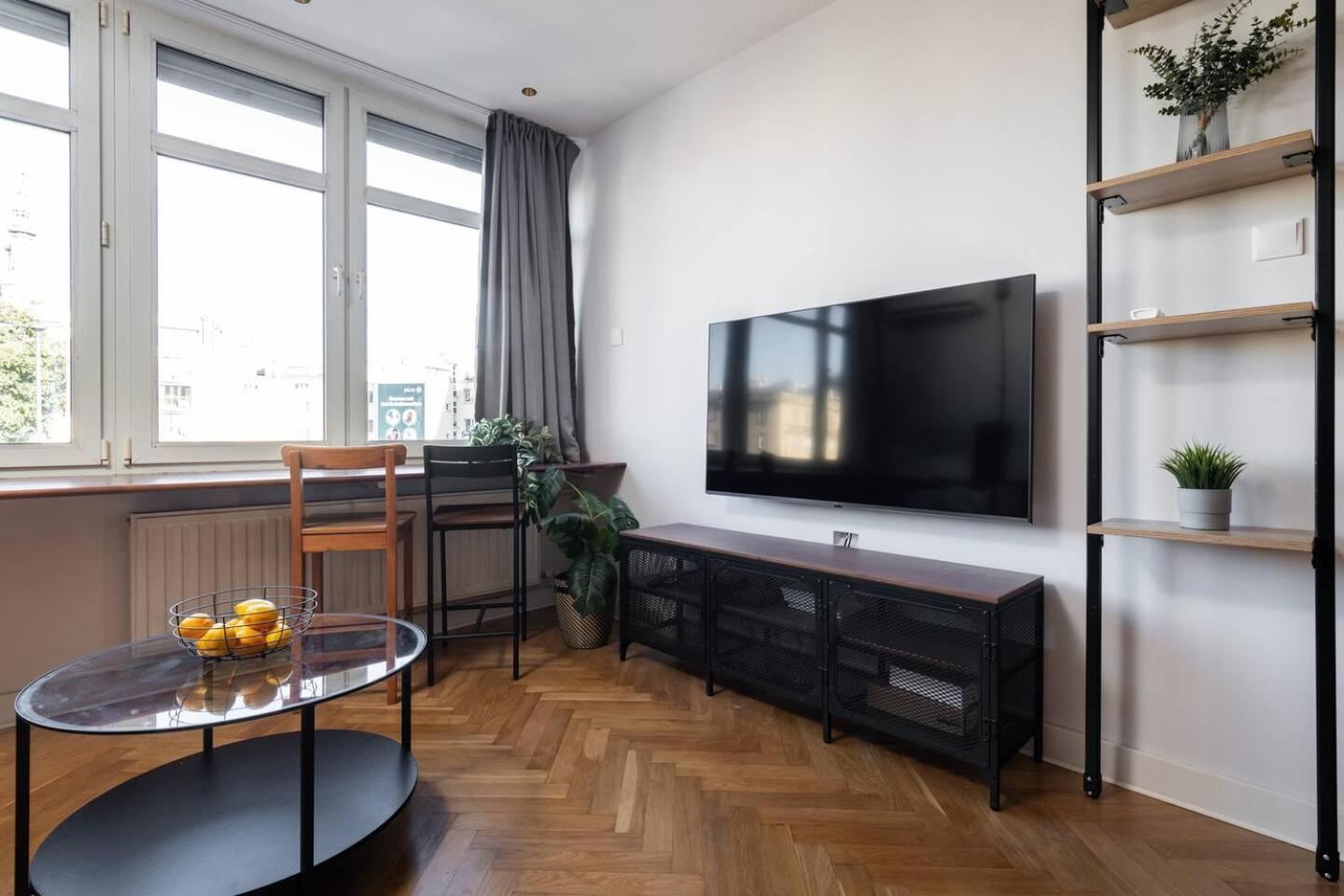 Sunbeam Studio City Centre Metro Politechnika Варшава Екстериор снимка